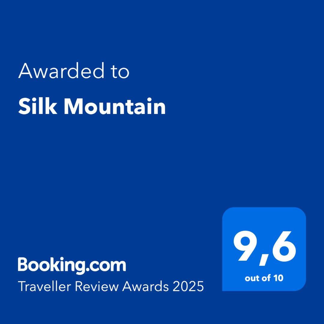 Silk Mountain Apartment Bishkek Exterior photo